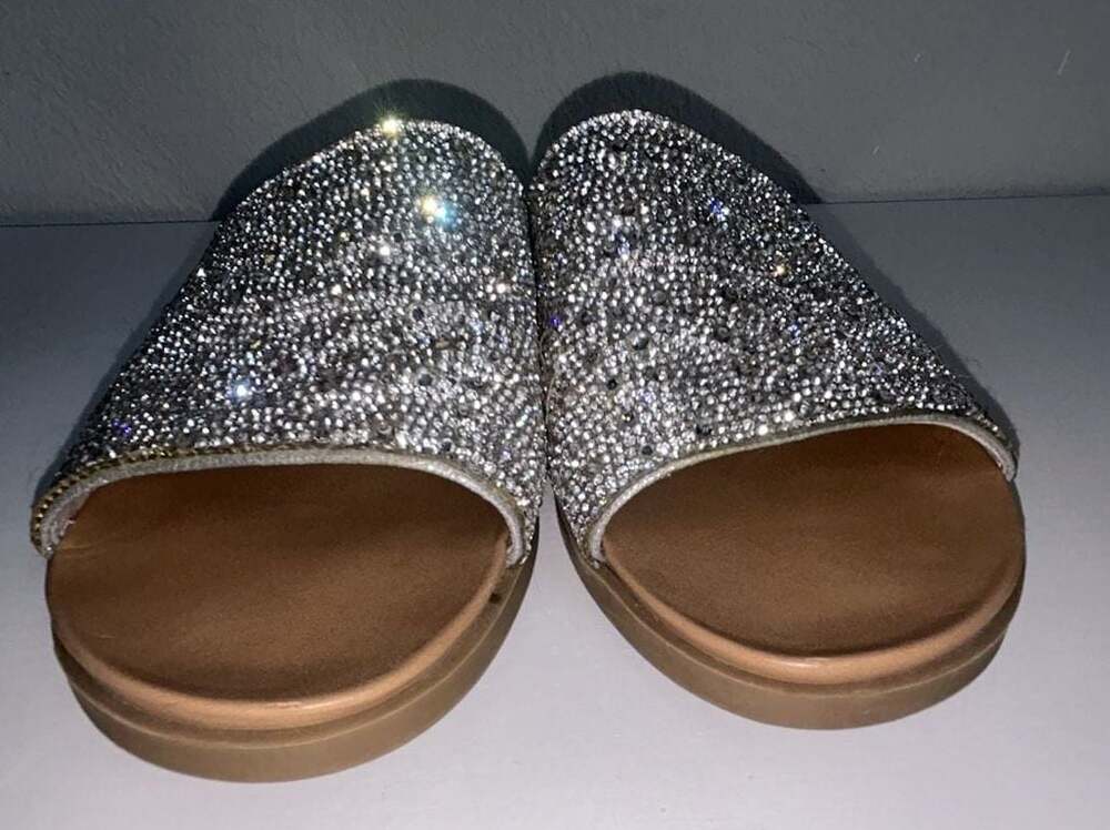 Steve Madden Kiloh Rhinestone Slide Sandals in Silver-8.5 - Picture 3 of 9